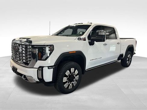 Used 2024 GMC Sierra 2500 Denali w/ Denali Reserve Package AWD/4WD image 3
