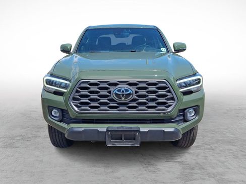 Used 2022 Toyota Tacoma TRD Off-Road AWD/4WD image 8