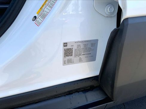 Used 2022 GMC Acadia SLE w/ Elevation Edition FWD image 36