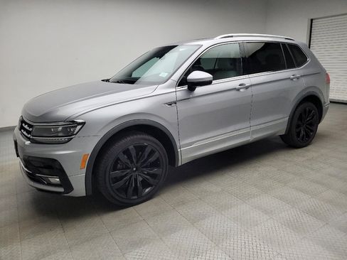 Used 2021 Volkswagen Tiguan SEL Premium R-Line AWD/4WD image 2