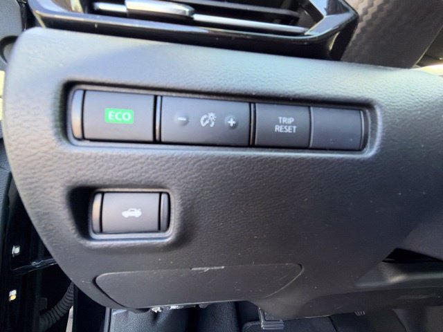 Used 2020 Nissan Sentra SV FWD image 10