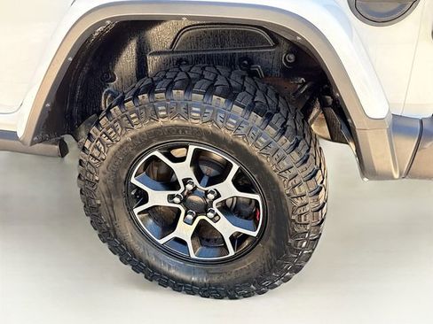 Used 2018 Jeep Wrangler Unlimited Rubicon image 31
