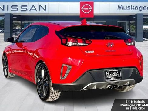Used 2019 Hyundai Veloster 2.0 Premium image 4