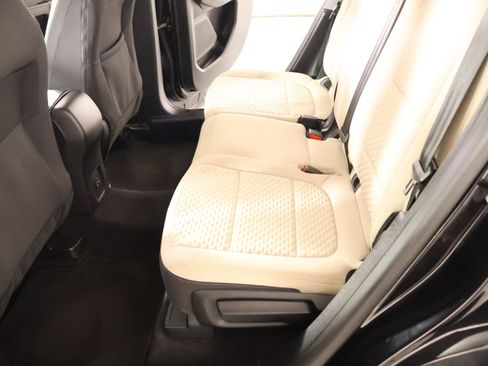 Used 2022 Ford Escape SE FWD image 11
