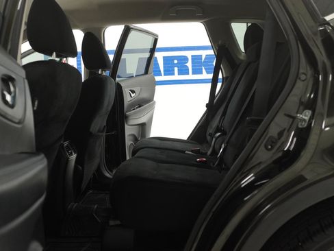 Used 2016 Nissan Rogue S w/ Appearance Package FWD image 25