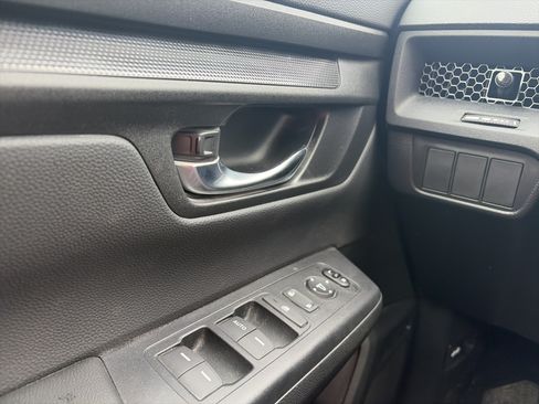 Used 2026 Honda CR-V LX image 23