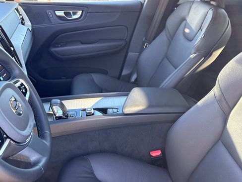 Certified 2025 Volvo XC60 B5 Plus image 20