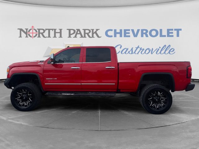Used 2019 GMC Sierra 2500 SLT w/ Duramax Plus Package AWD/4WD image 6