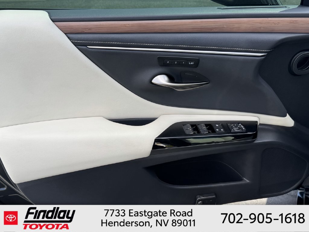 Used 2024 Lexus ES 350 w/ Premium Package FWD image 14