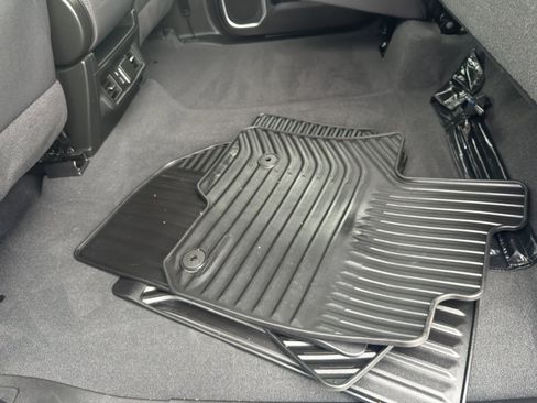 Certified 2022 Chevrolet Silverado 1500 RST w/ Z71 Off-Road Package image 35