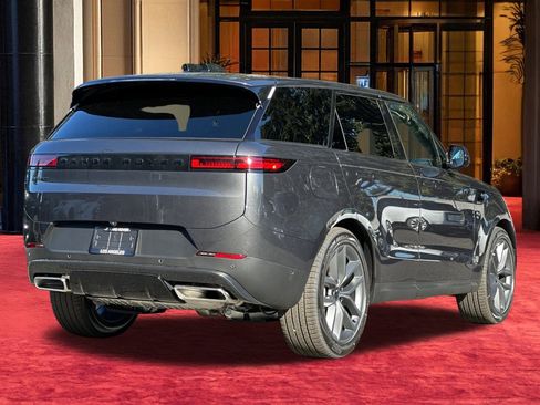New 2026 Land Rover Range Rover Sport SE image 10