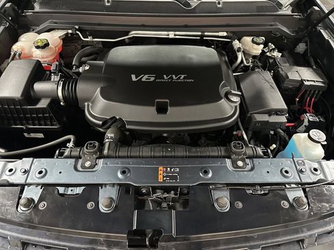 Used 2020 Chevrolet Colorado ZR2 w/ ZR2 Dusk Special Edition image 34