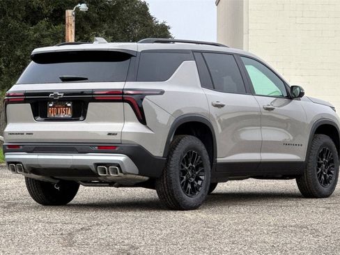 New 2026 Chevrolet Traverse Z71 image 4