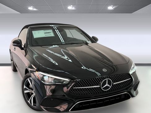 New 2026 Mercedes-Benz CLE 300 4MATIC Cabriolet image 5
