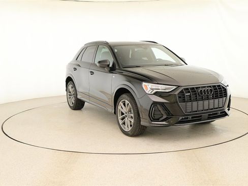 New 2025 Audi Q3 2.0T Premium image 10