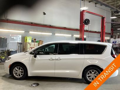 Certified 2026 Chrysler Pacifica Select