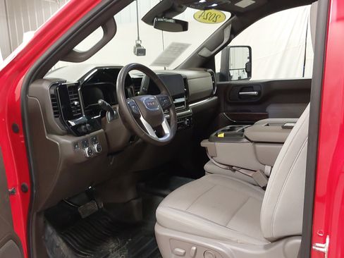 Used 2024 GMC Sierra 3500 SLE w/ SLE Convenience Package image 26