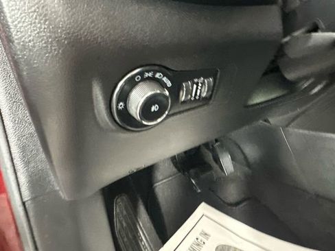 Used 2022 Jeep Compass Limited AWD/4WD image 22