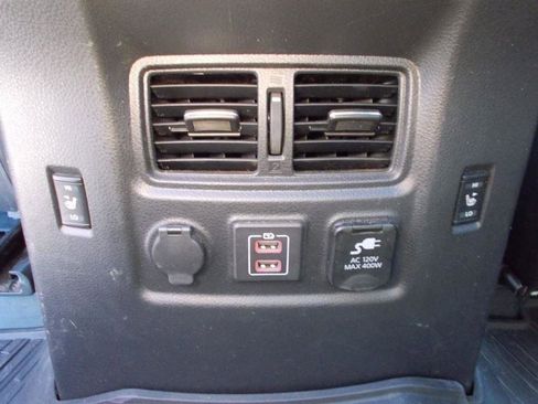 Used 2023 Nissan Titan Platinum Reserve w/ Moonroof Package image 13