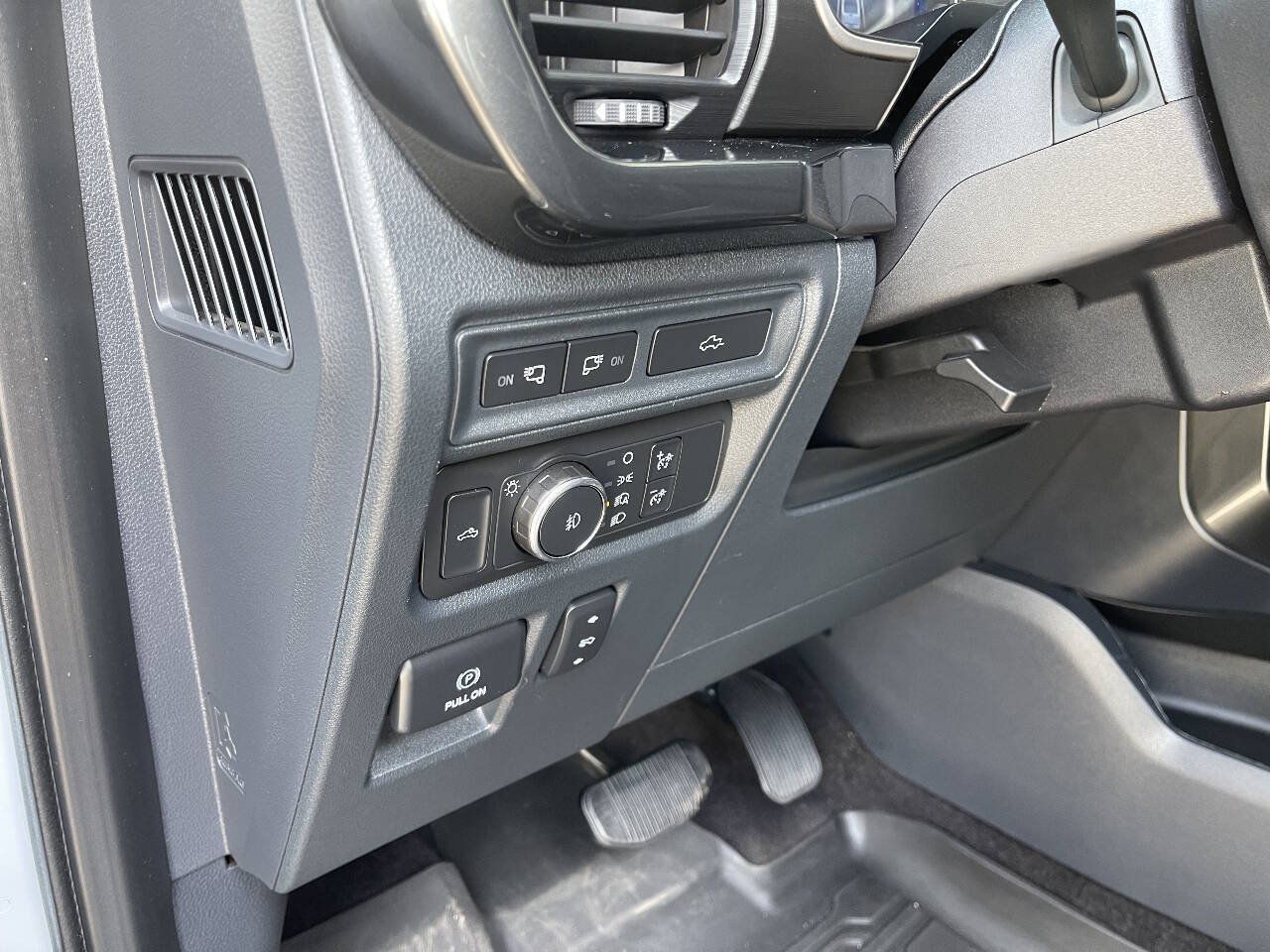 Used 2021 Ford F150 XLT w/ Equipment Group 302A High AWD/4WD image 13