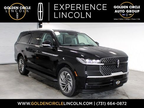 New 2026 Lincoln Navigator L Premier AWD/4WD image 1