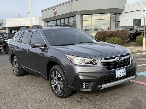 Used 2022 Subaru Outback Limited image 2