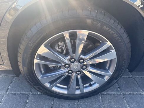 Certified 2024 Cadillac XT6 Premium Luxury w/ LPO, Floor Liner Package image 6