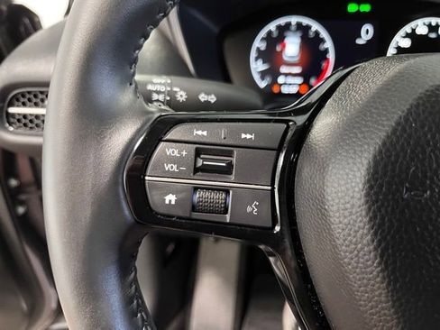 Used 2025 Honda HR-V EX-L image 25
