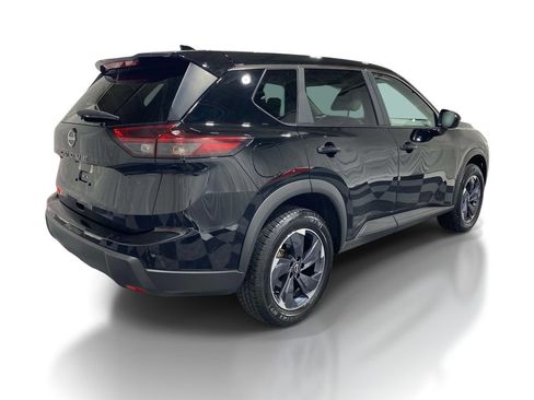 Used 2025 Nissan Rogue SV FWD image 4