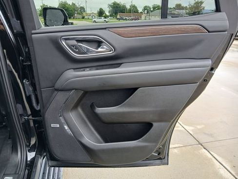 Used 2023 Chevrolet Tahoe High Country AWD/4WD image 21