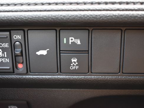 New 2026 Honda Odyssey Touring image 25
