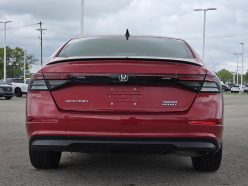 Used 2023 Honda Accord Sport image 17