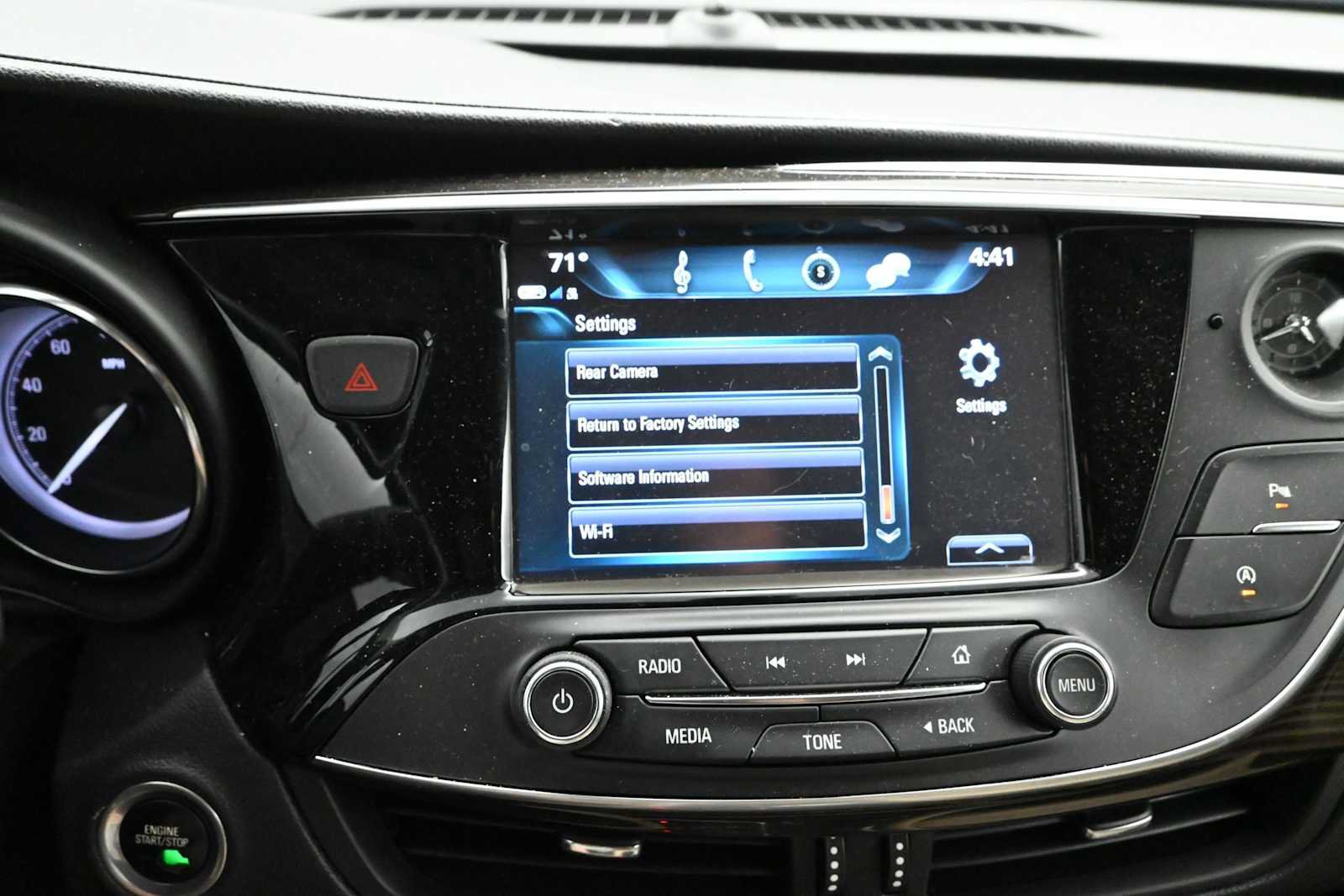 Used 2020 Buick Envision Preferred FWD image 28