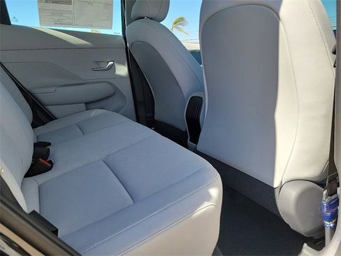 New 2026 Hyundai Kona SE image 18