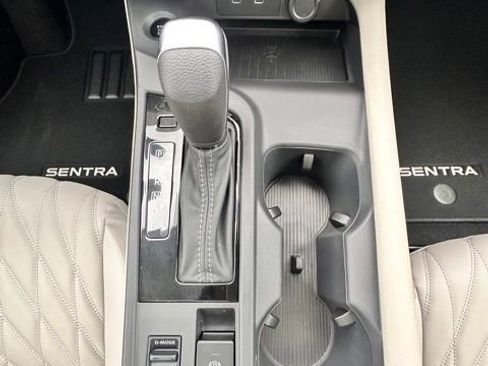 New 2026 Nissan Sentra SL w/ Floor Mat Package image 19