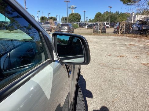 Used 2022 Ford Ranger XLT w/ Equipment Group 301A Mid image 20