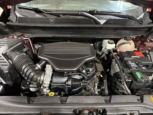 Used 2021 GMC Acadia SLE w/ Driver Convenience Package FWD image 25