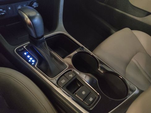Used 2019 Hyundai Sonata Limited w/ Ultimate Package 02 FWD image 26