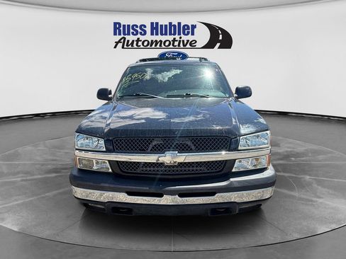 Used 2006 Chevrolet Avalanche Z71 w/ Sun And Sound Package AWD/4WD image 6