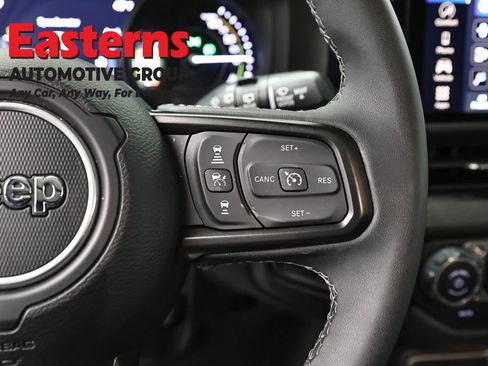 Used 2025 Jeep Wrangler Unlimited Sport S 4xe AWD/4WD image 16