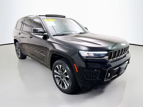 Used 2023 Jeep Grand Cherokee L Overland image 1