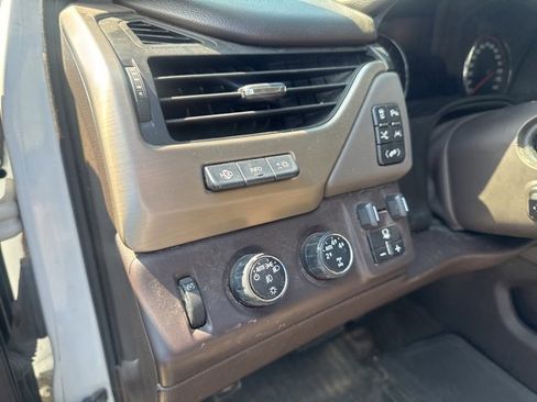 Used 2016 GMC Yukon Denali w/ Open Road Package image 11