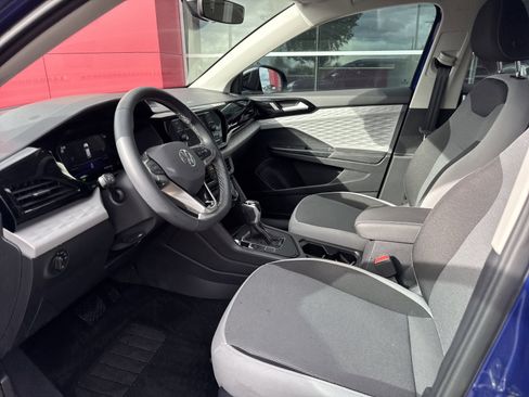 Certified 2024 Volkswagen Taos S image 9