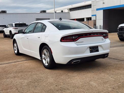 Used 2023 Dodge Charger SXT RWD image 7