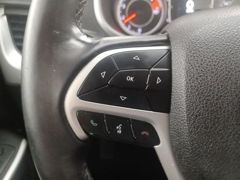 Used 2018 Jeep Cherokee Latitude Plus FWD image 20