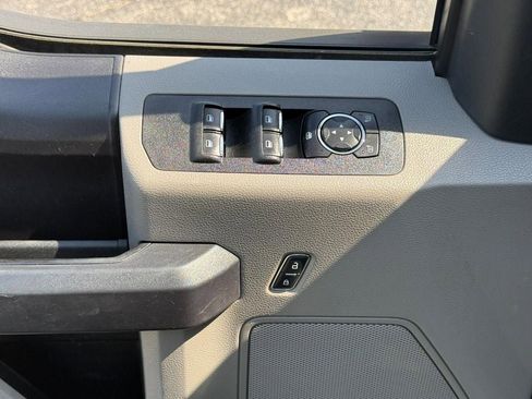 Used 2018 Ford F150 XL w/ XL Power Equipment Group AWD/4WD image 13