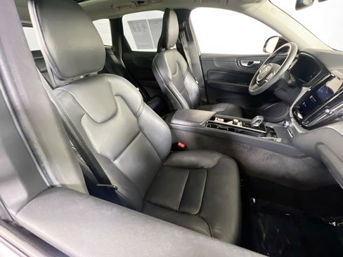 Used 2023 Volvo XC60 B5 Core w/ Protection Package Premier image 27