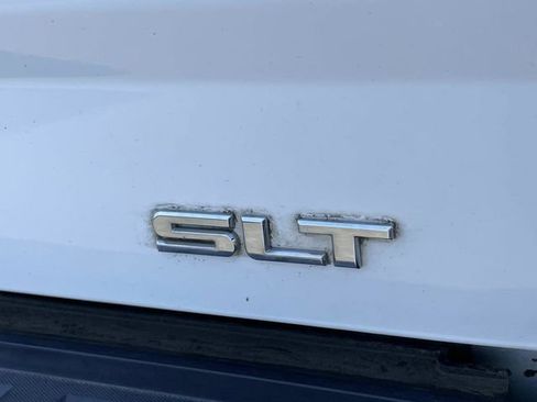 Used 2018 GMC Sierra 1500 SLT AWD/4WD image 13