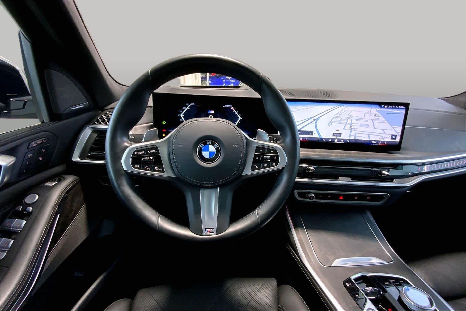Used 2025 BMW X7 xDrive40i w/ Executive Package AWD/4WD image 5