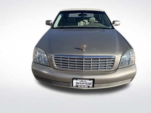 Used 2003 Cadillac De Ville w/ Comfort & Convenience Package image 8